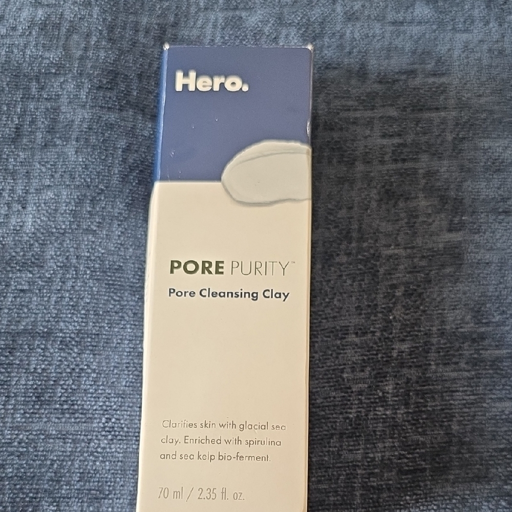 Pore Purity Pore Cleansing Clay - Blue and White